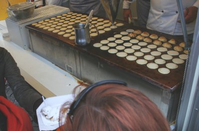 préparation des poffertjes